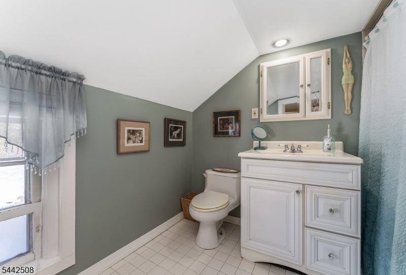 40 Sergeantsville Road