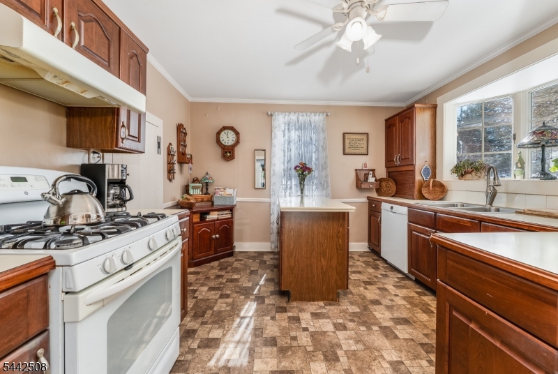 40 Sergeantsville Road