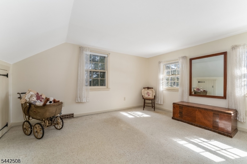 40 Sergeantsville Road
