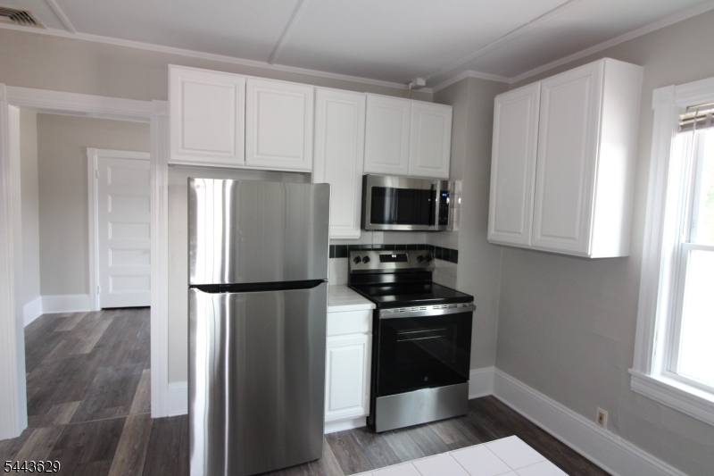 16 Main St 2N