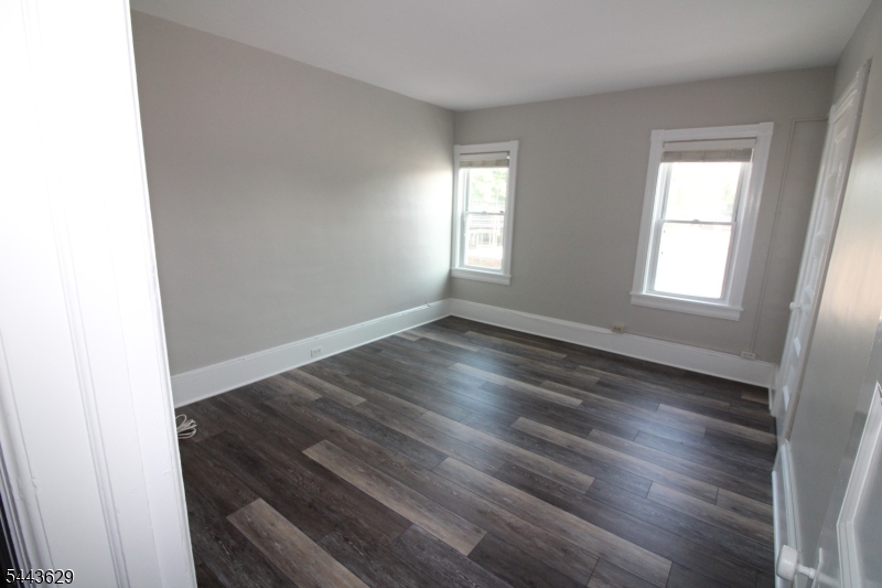 16 Main St 2N