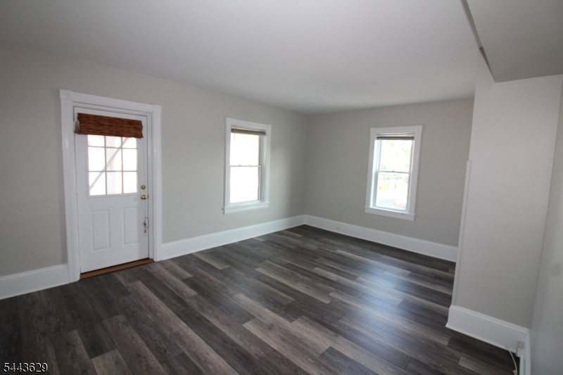 16 Main St 2N