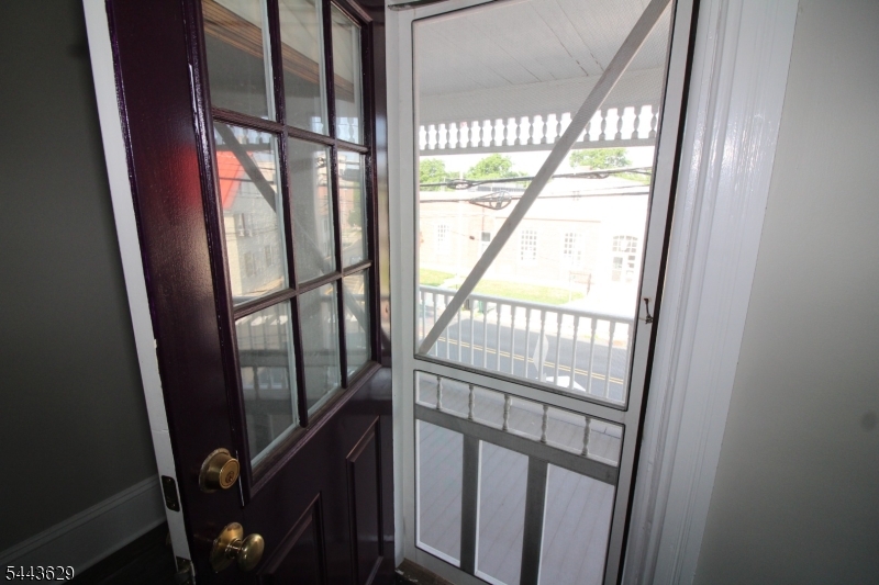 16 Main St 2N