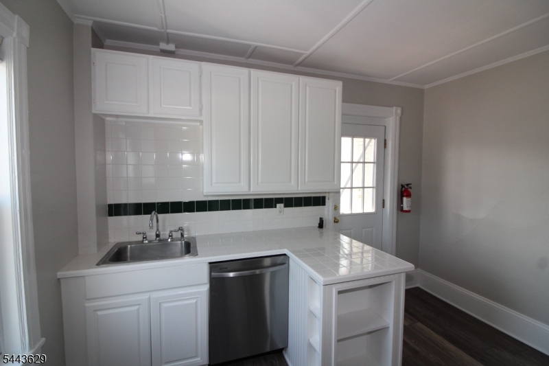 16 Main St 2N