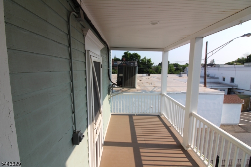 16 Main St 2N