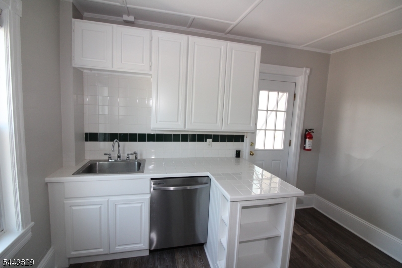 16 Main St 2N