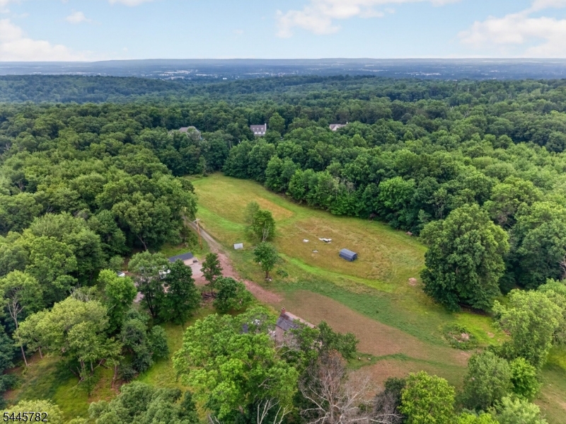 41 FEATHERBED LANE
