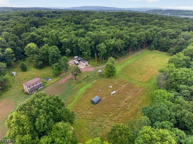 41 FEATHERBED LANE