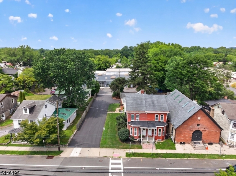 245 N Main St