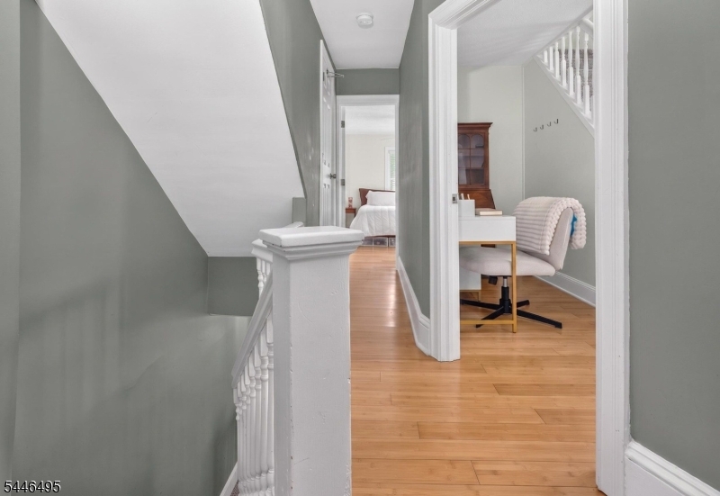 245 N Main St