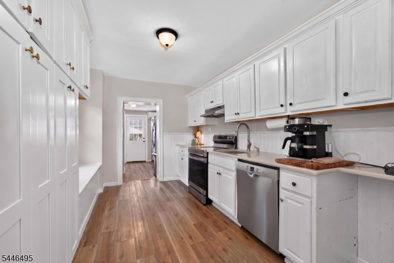 245 N Main St