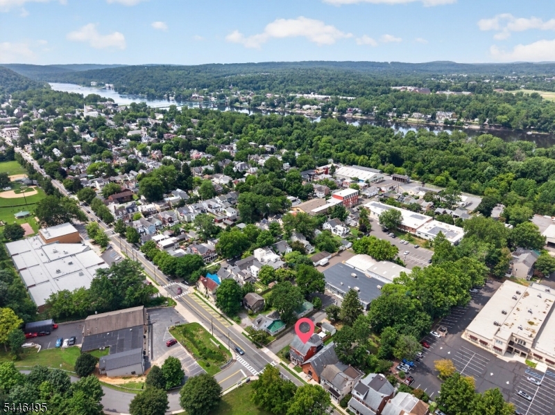 245 N Main St