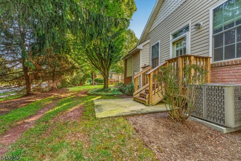 5 Indian Plantation St