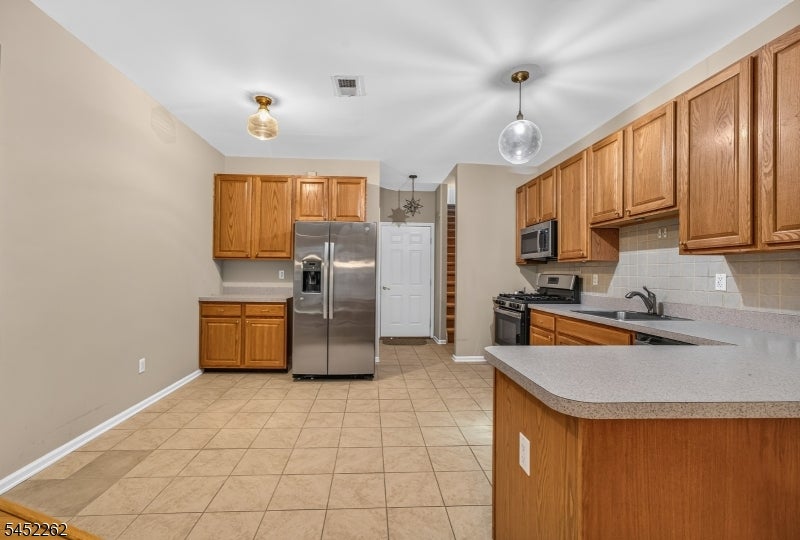 5 Indian Plantation St
