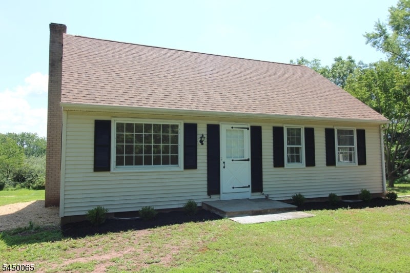 229 PITTSTOWN ROAD