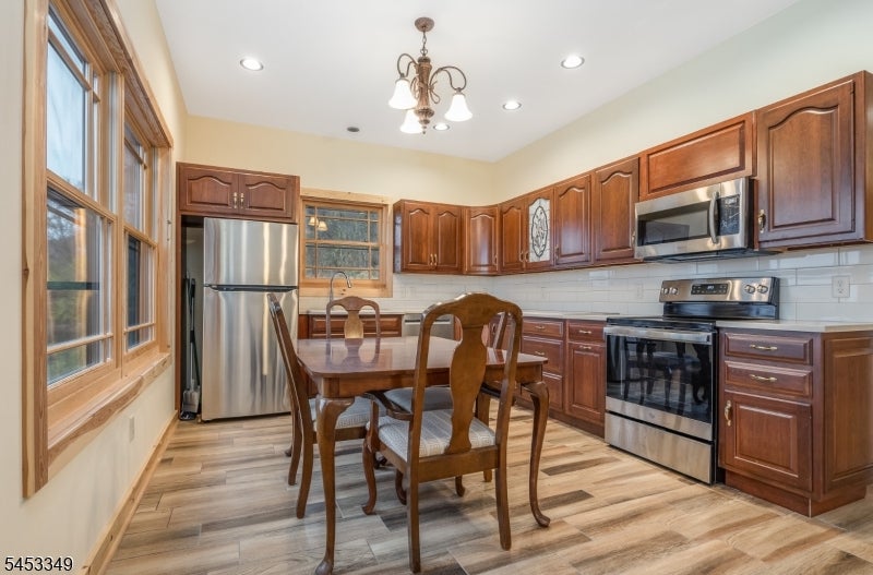 13 Johnston Dr A