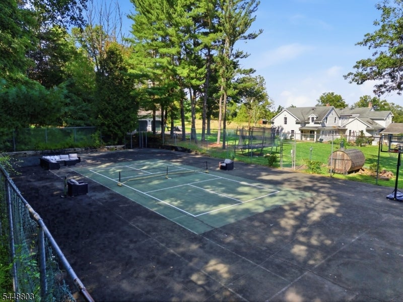 79 Perryville Rd
