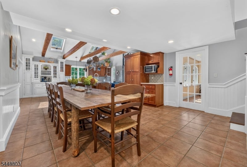 79 Perryville Rd