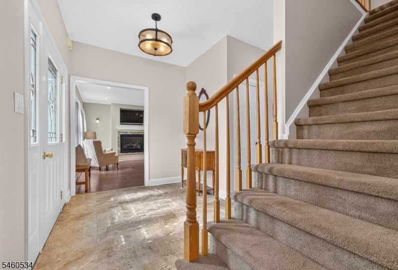 6 Pinewood Rd