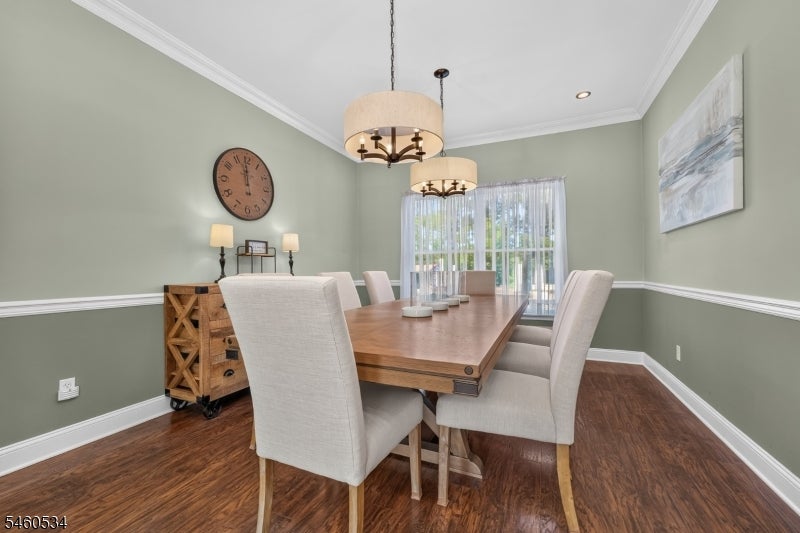 6 Pinewood Rd