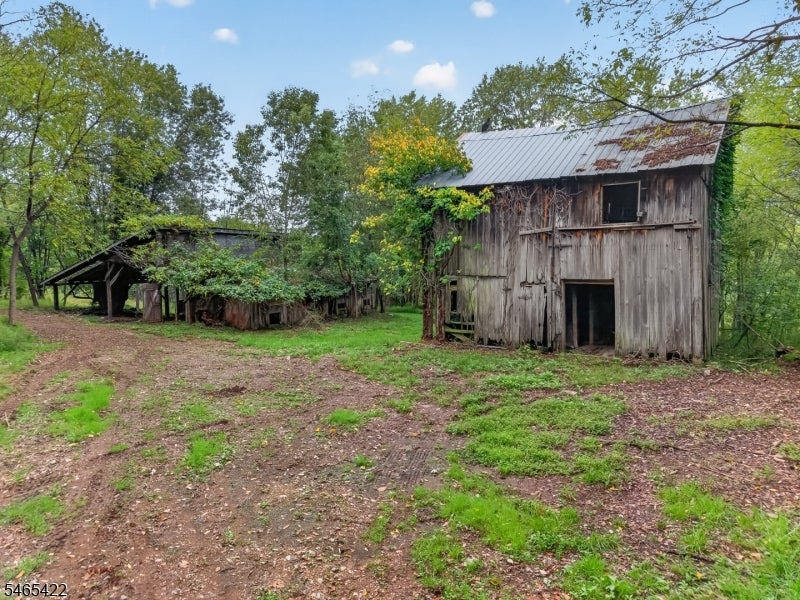 1599 COUNTY ROAD 519