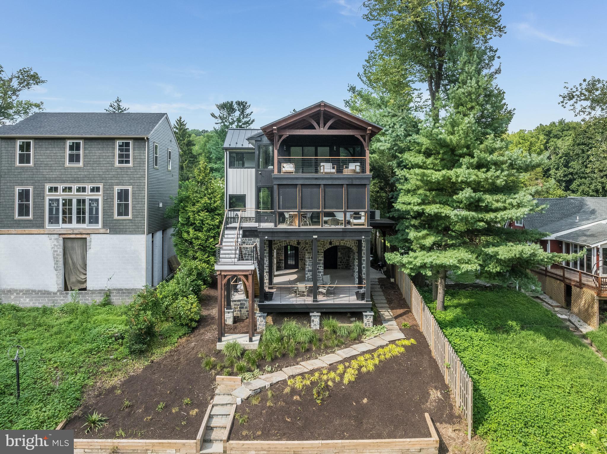 161 Byram Ln
