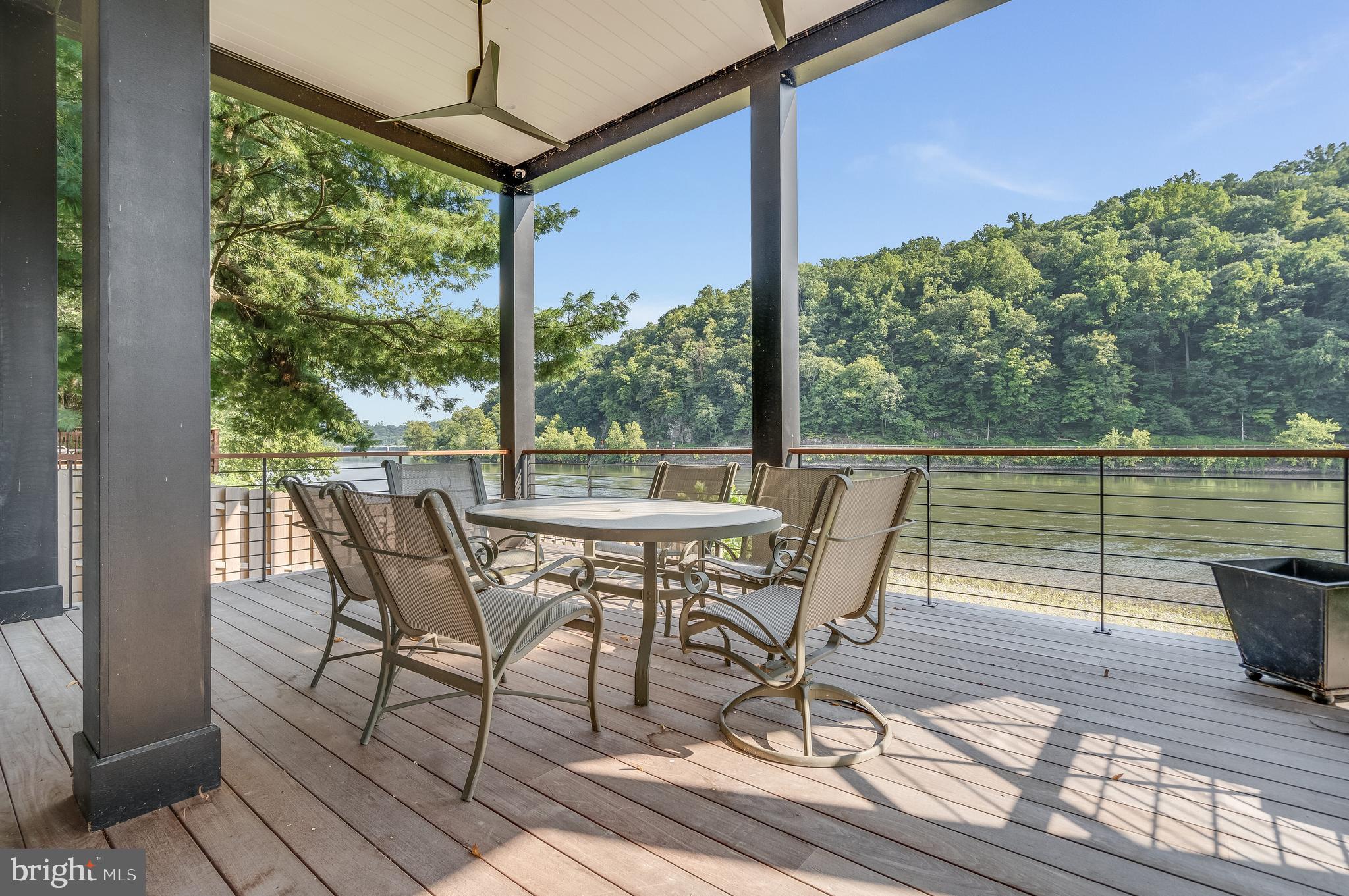 161 Byram Ln
