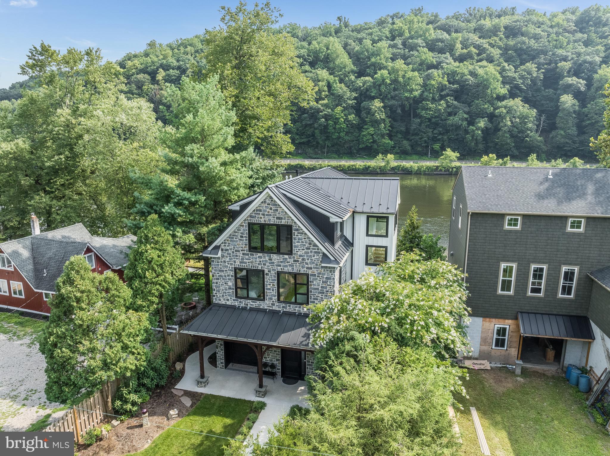 161 Byram Ln