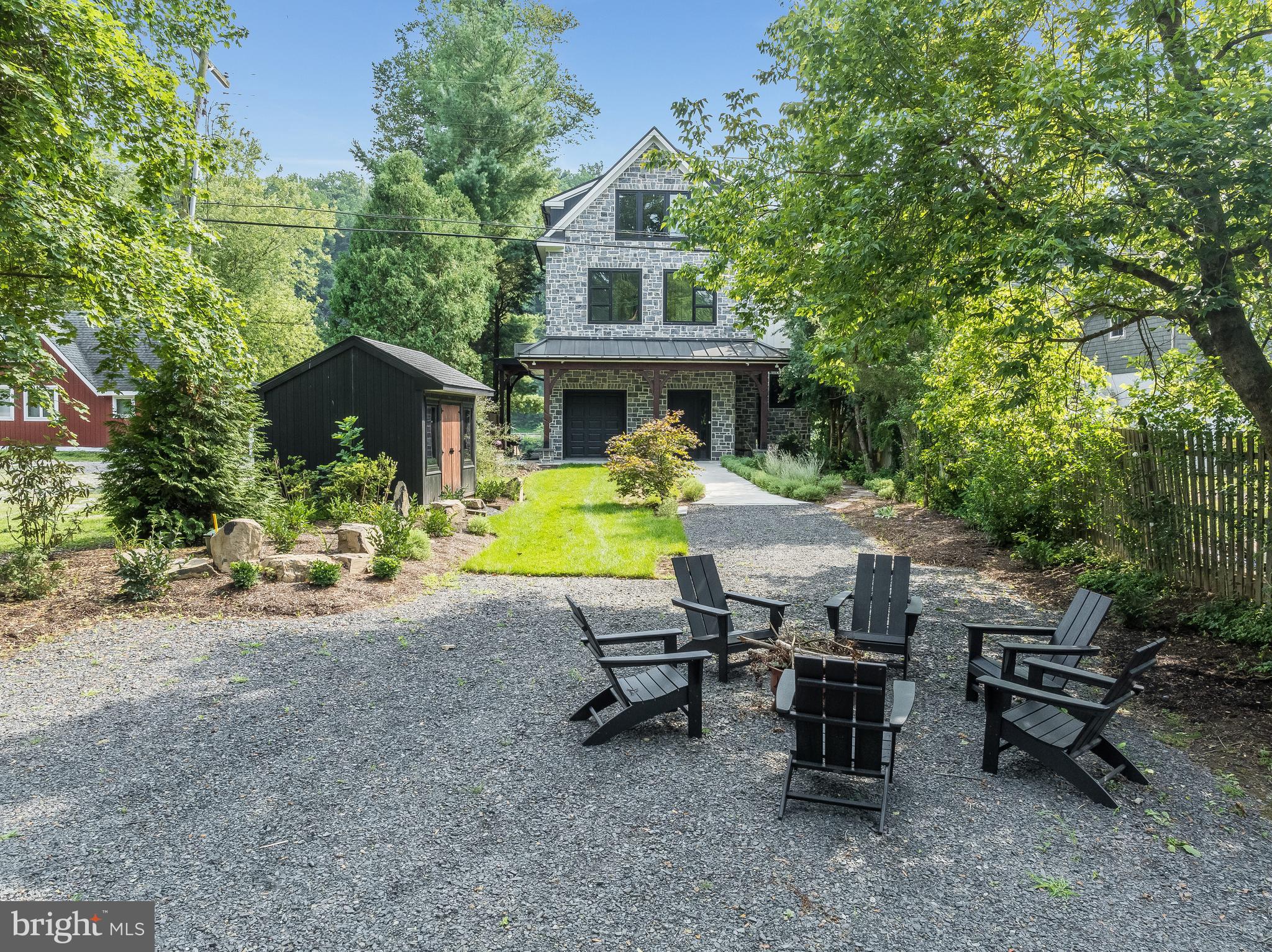 161 Byram Ln