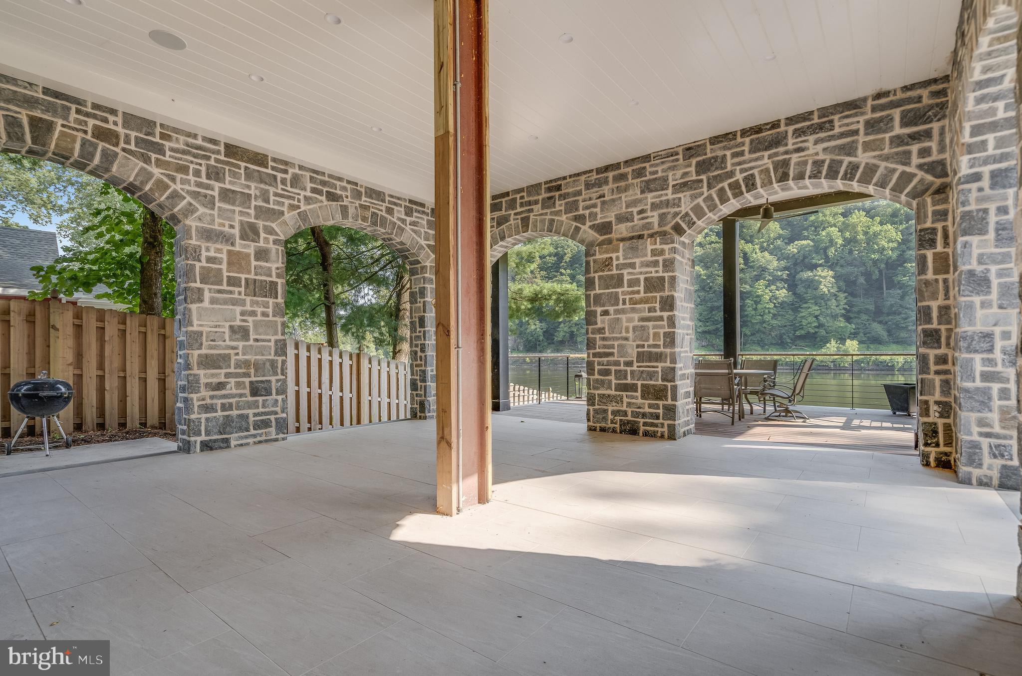161 Byram Ln