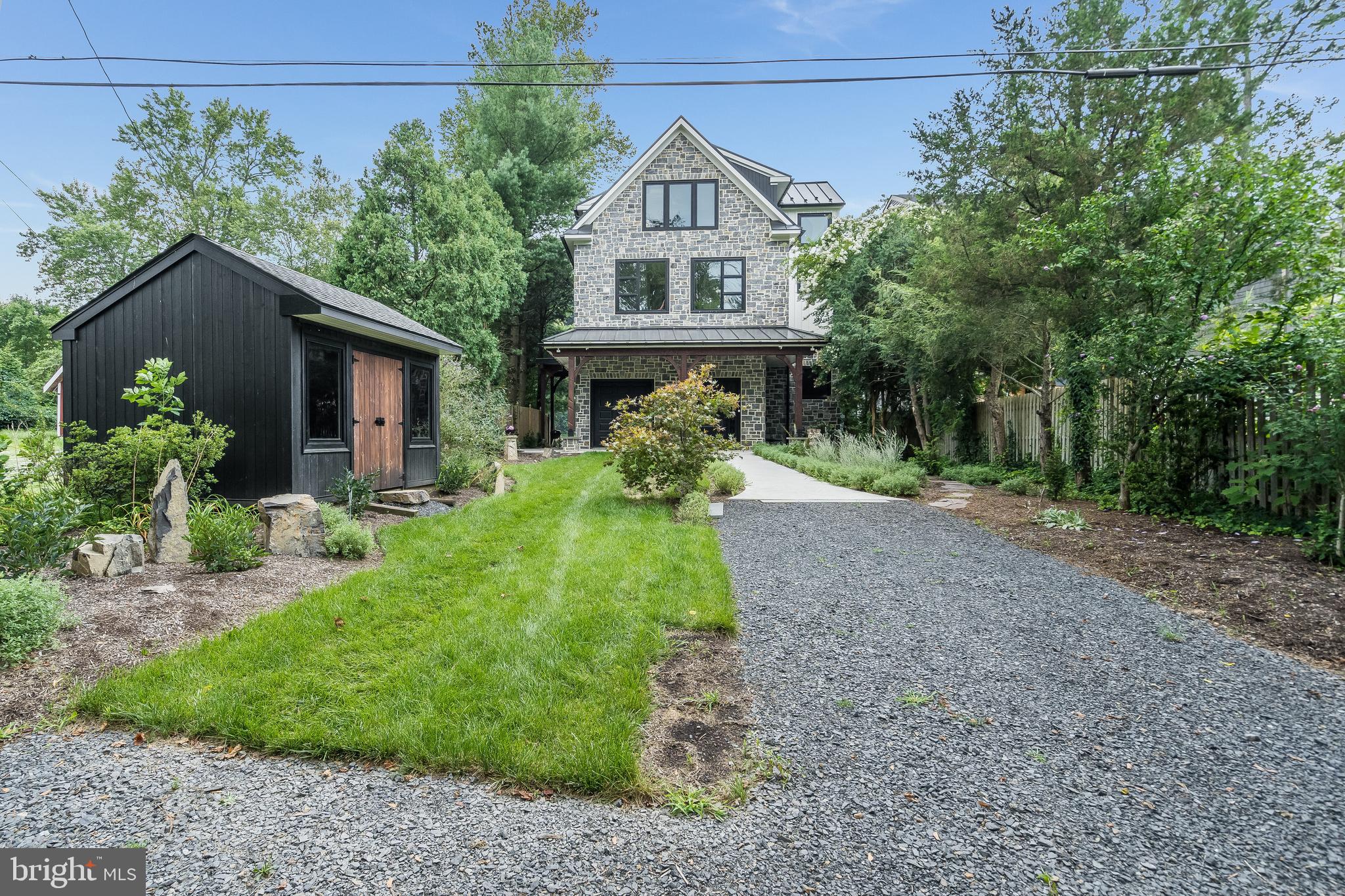 161 Byram Ln