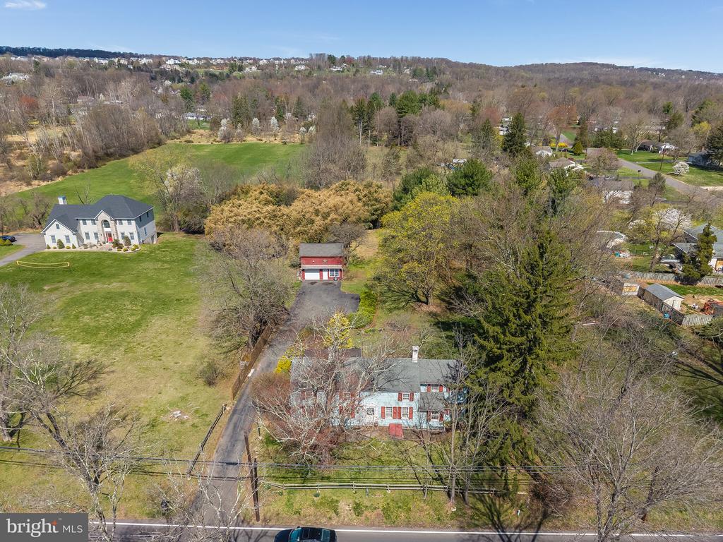 40 SERGEANTSVILLE ROAD
