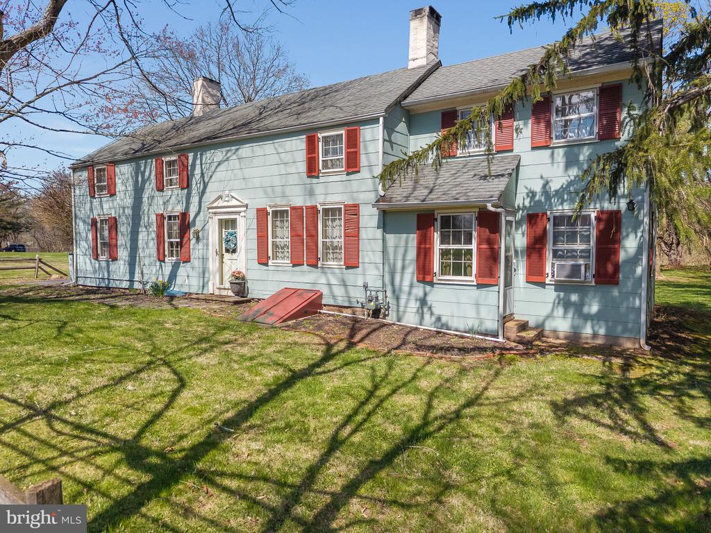 40 SERGEANTSVILLE ROAD