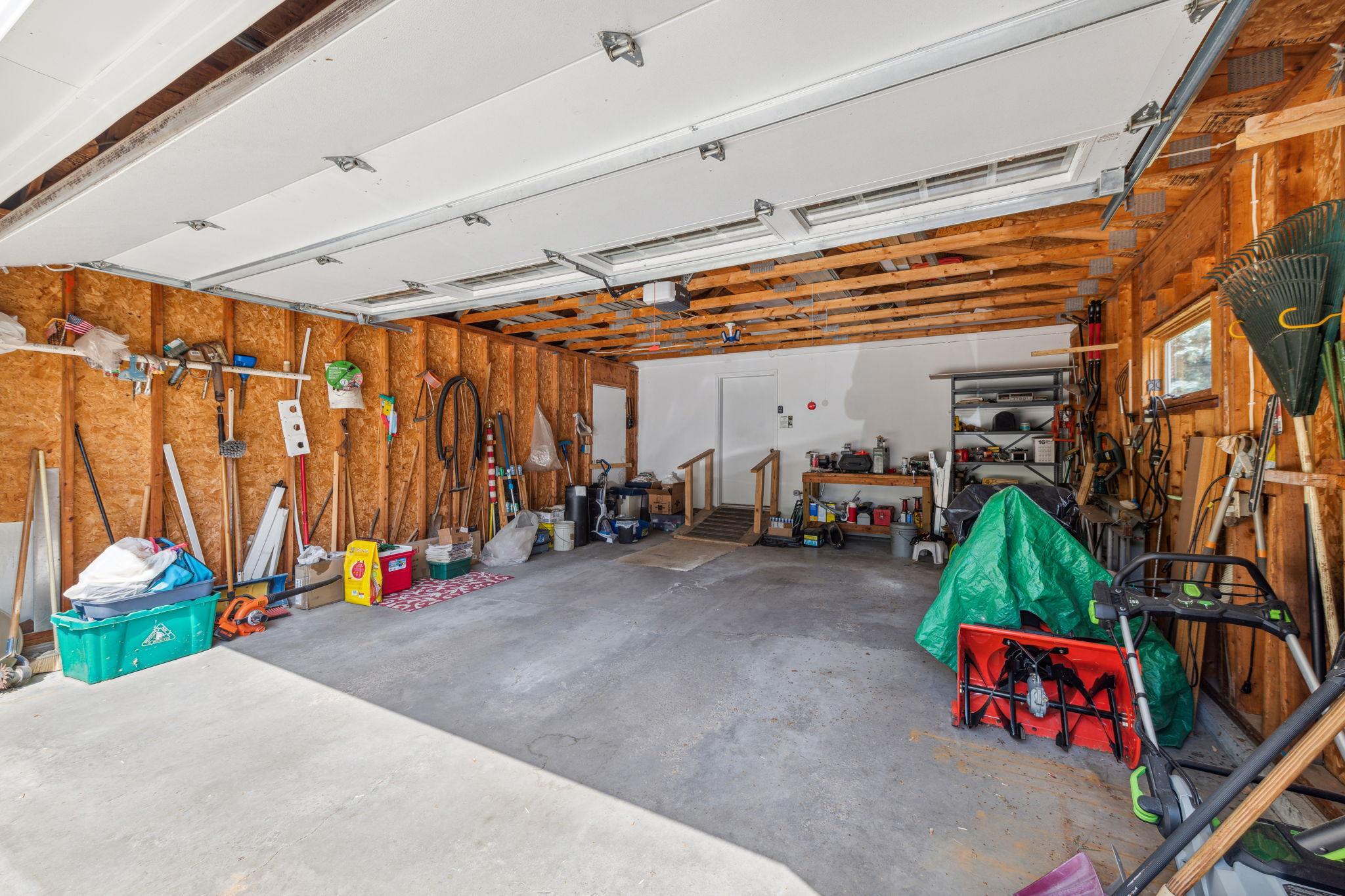 919 N Shore Drive