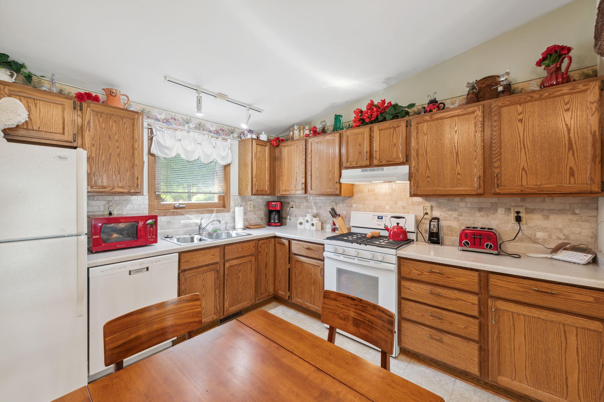 919 N Shore Drive
