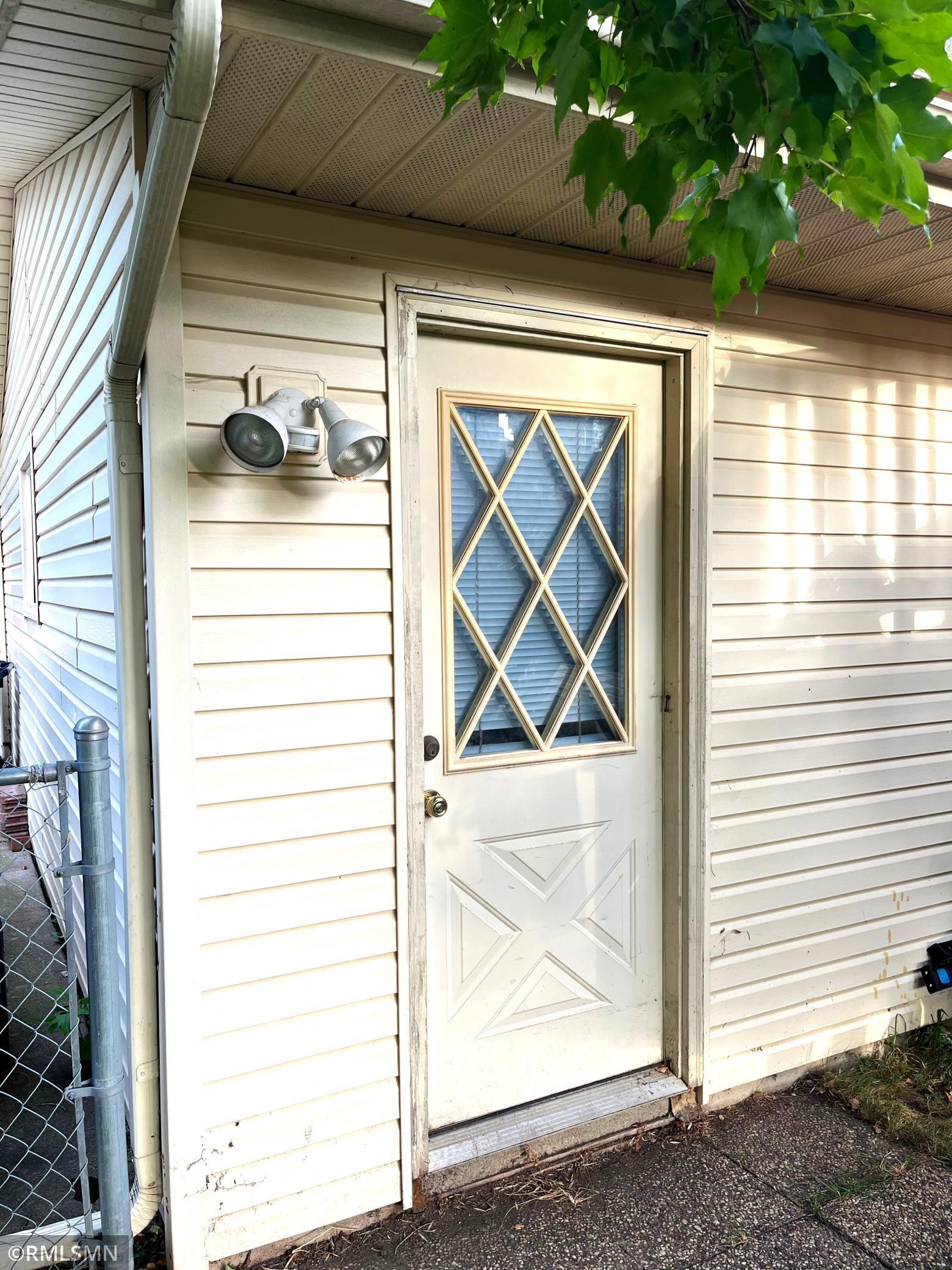 18135 Emerald Trail