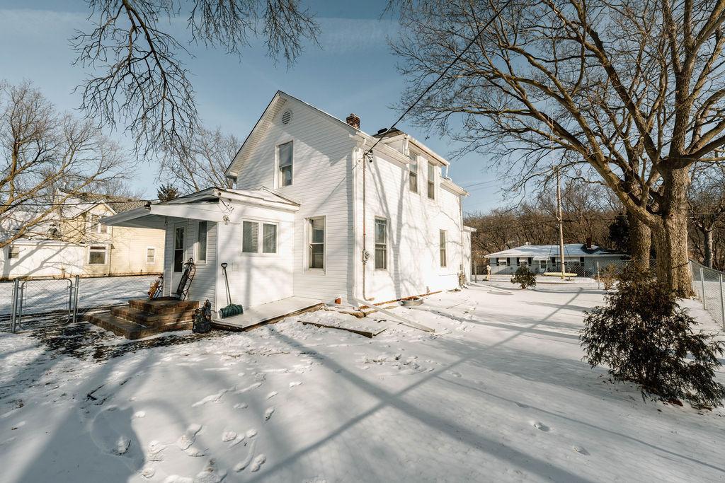 521 Hastings Avenue