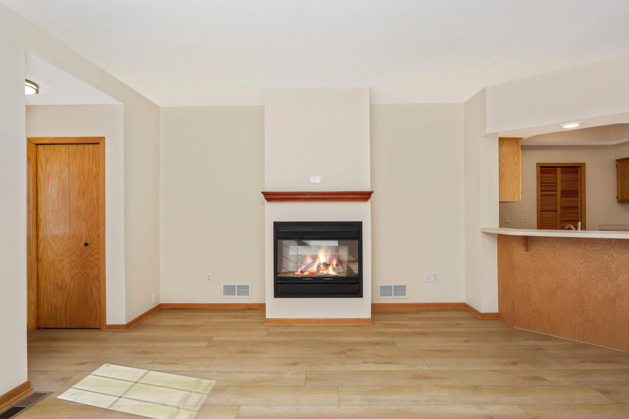 1900 Sapphire Point Unit: 111