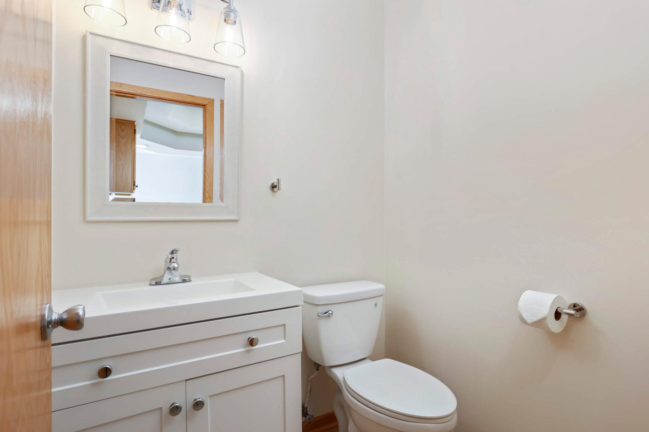 1900 Sapphire Point Unit: 111