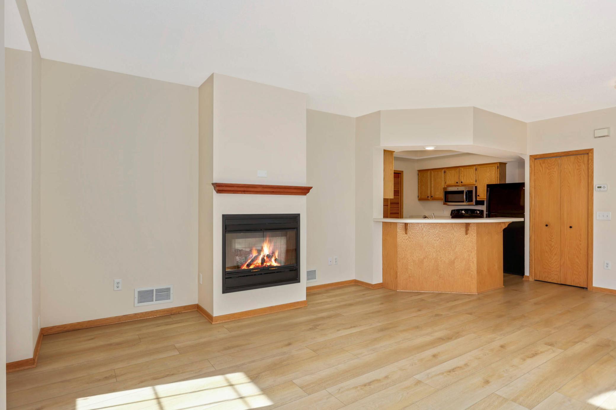 1900 Sapphire Point Unit: 111