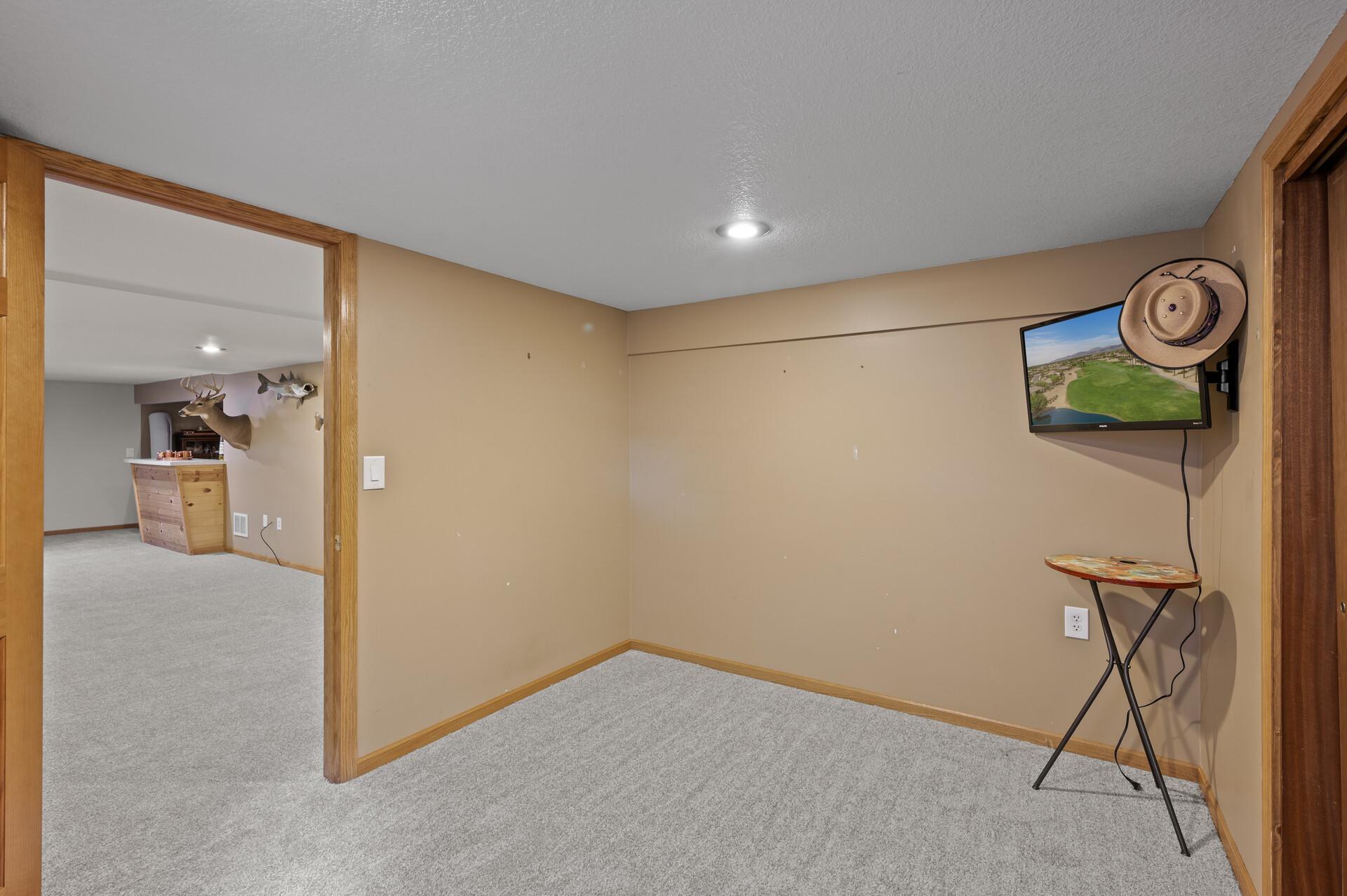 2046 Jade Lane