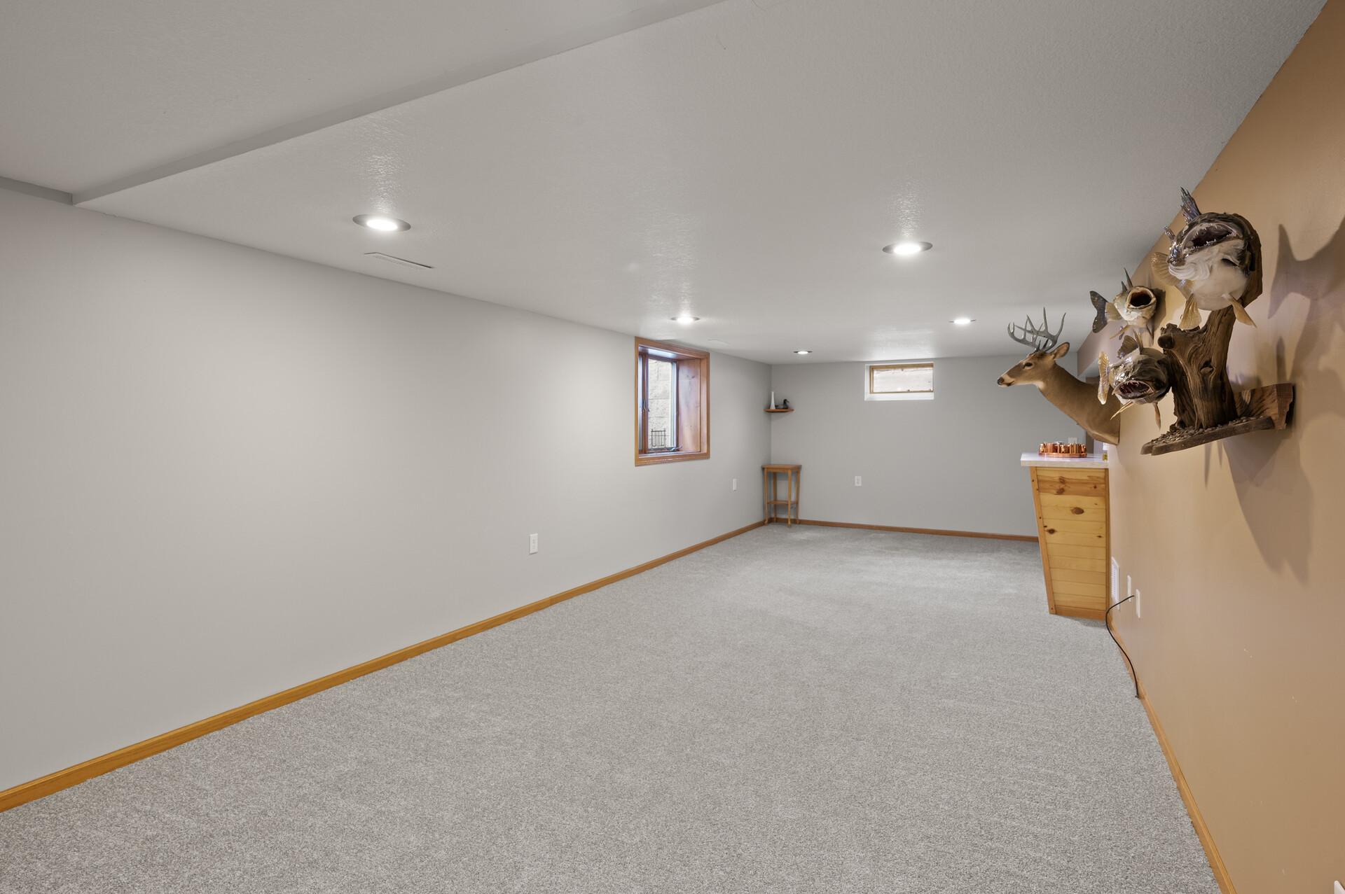 2046 Jade Lane