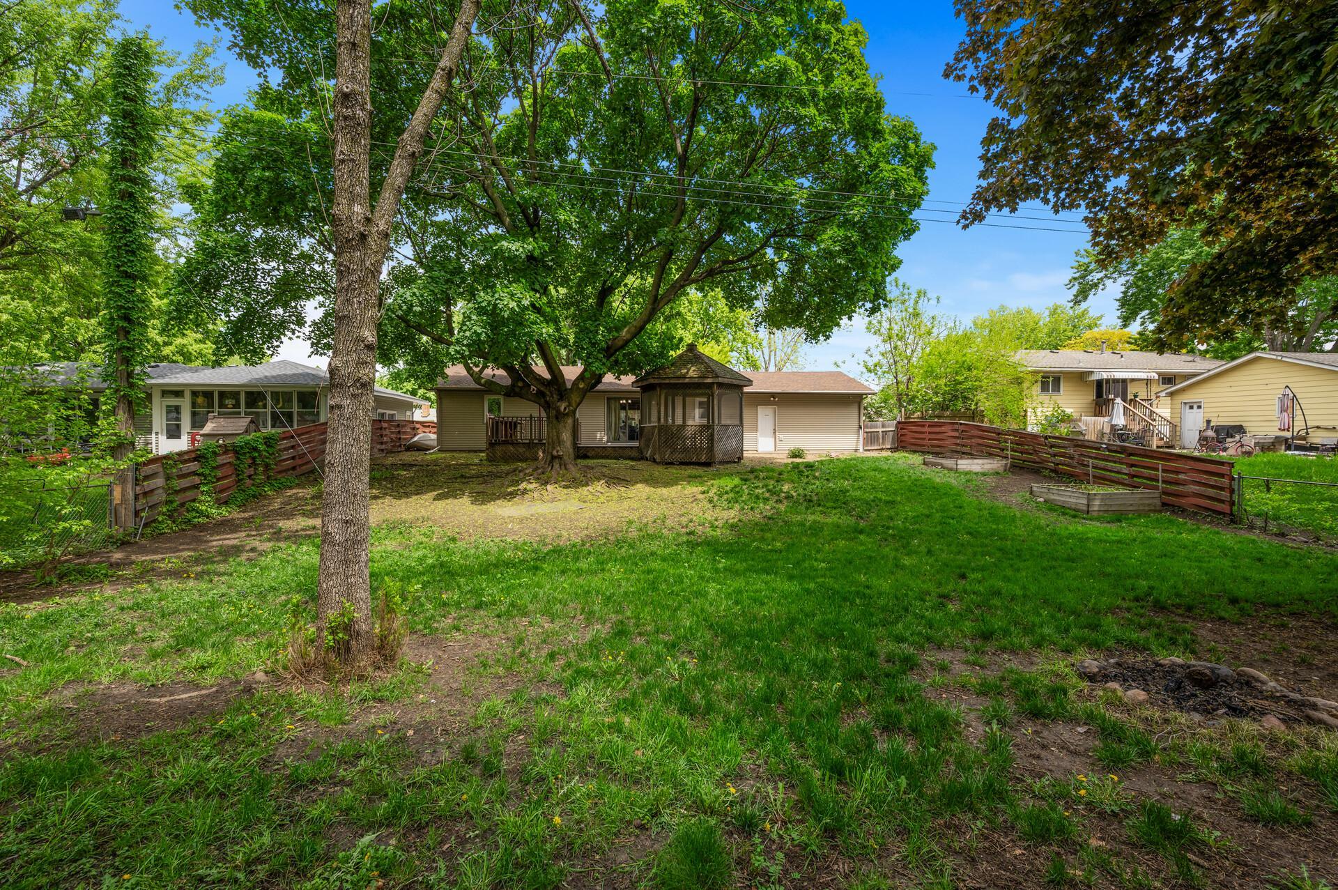 2046 Jade Lane