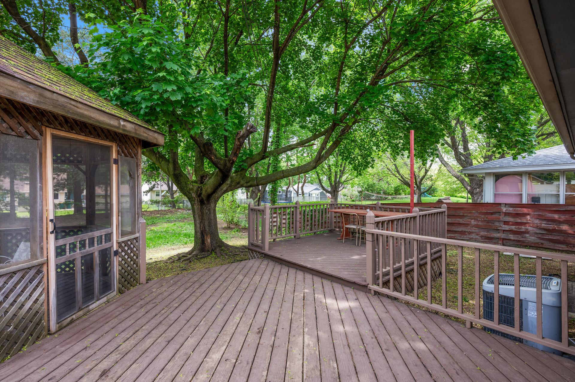 2046 Jade Lane