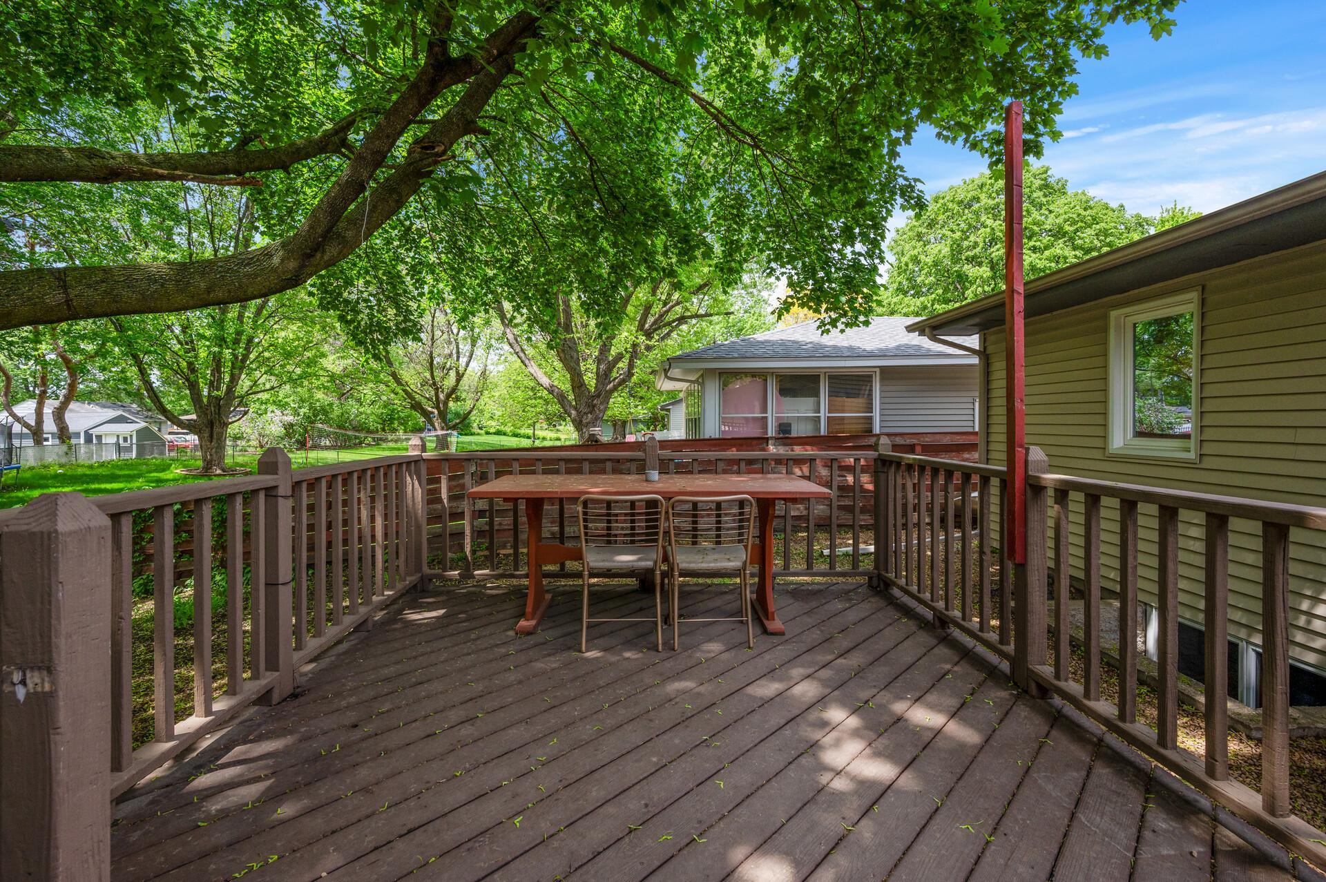 2046 Jade Lane