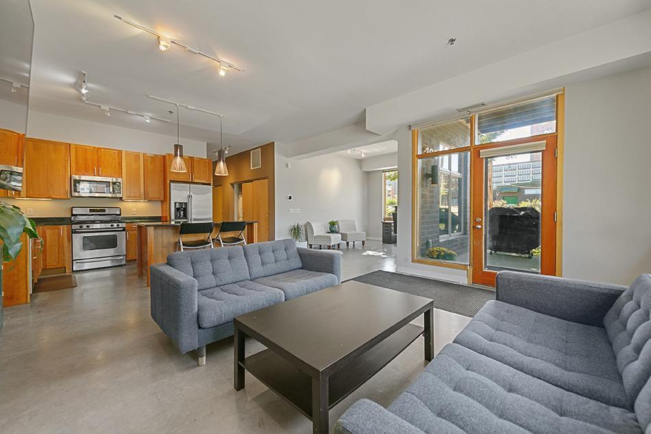196 10th Street E Unit: 111