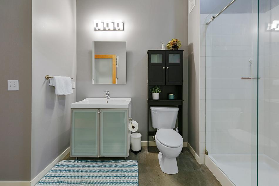 196 10th Street E Unit: 111