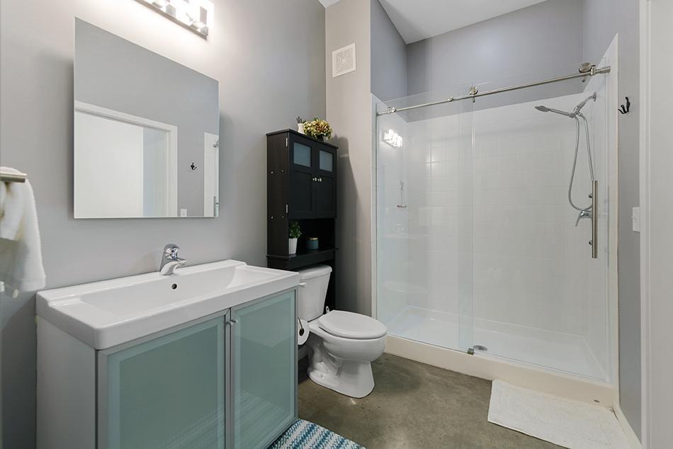 196 10th Street E Unit: 111