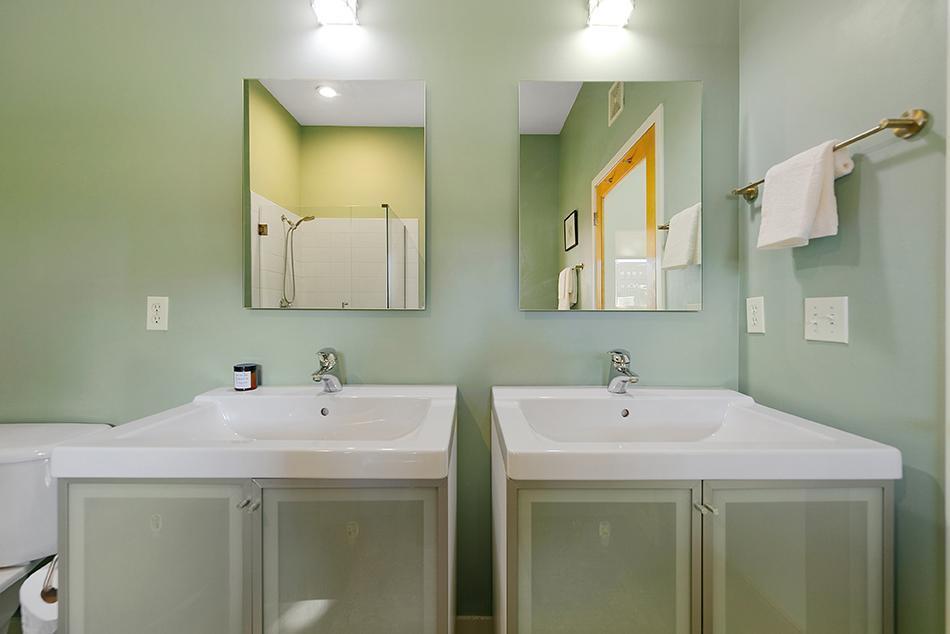 196 10th Street E Unit: 111