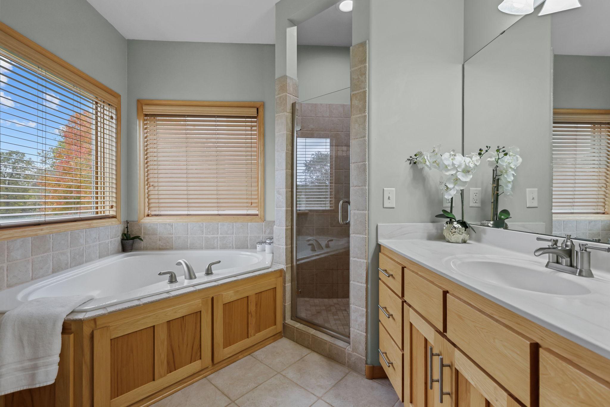 22621 Zion Parkway NW